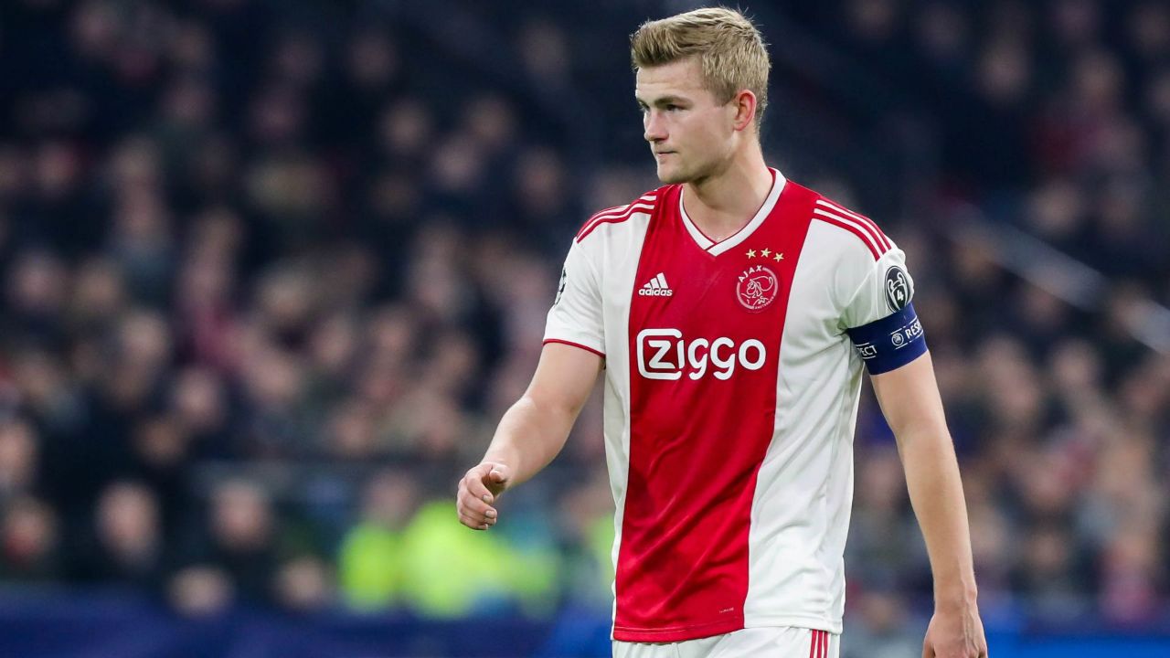 在这种背景 在这种背景