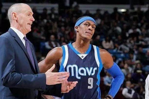 为球队进一 为球队进一